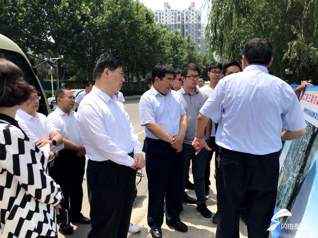 问政追踪丨督导黑臭水体现场 临沂市长追问住建局局长：干不成免你职 我辞职