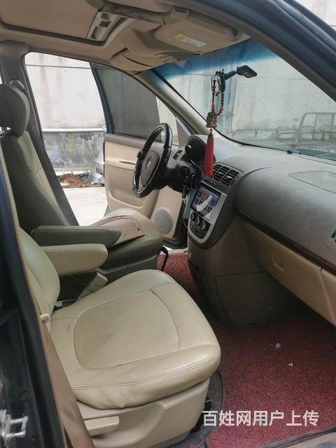 别克GL8 2005款 GL8 陆尊 3.0 自动 GT 7