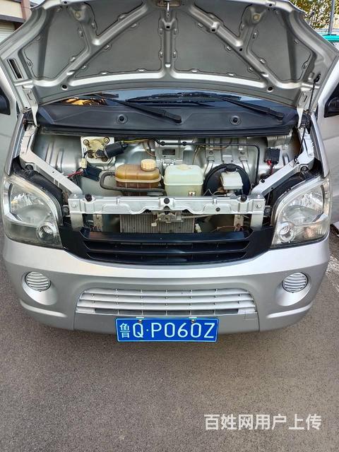 2011年新五菱之光6390，一手车，售价8千8