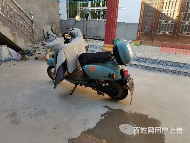 转让购买俩月的雅迪电动车