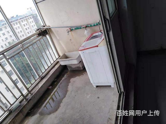 北城新区北京路135平米750元每月
