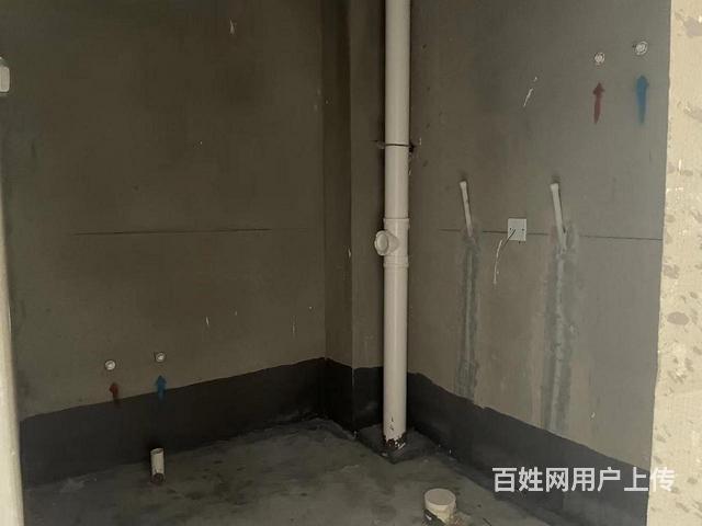 急 售！致远翡翠湖，好楼层，户型好，价格可谈。