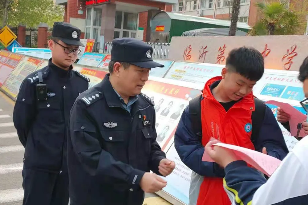 教育整顿?我为群众办实事 | 临沂中小学生注意!集中办证周来啦!