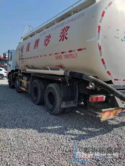 出售二手东风散装水泥罐车 300马力国五前四后八