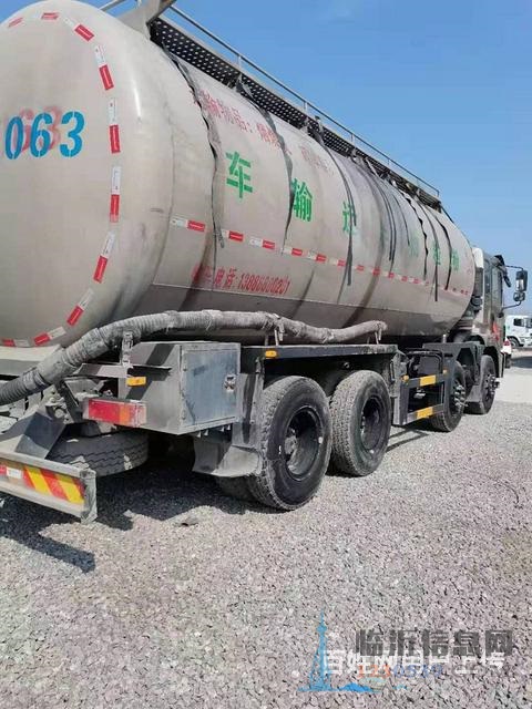 出售二手东风散装水泥罐车 300马力国五前四后八