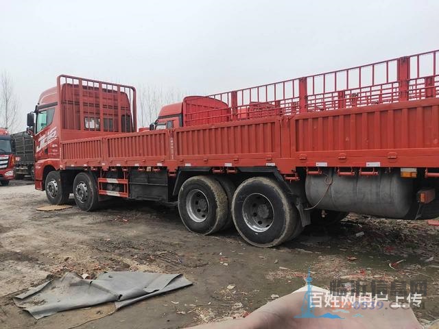 出售9.6米二手解放平板车 国五375马力前四后八