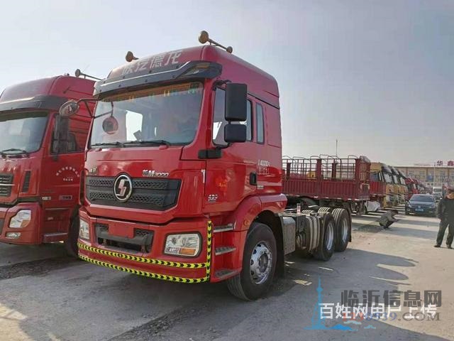 19年二手德龙牵引车 430马力 双驱轻体潍柴动力