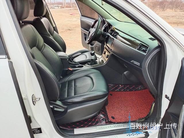 众泰T600 2016款 1.5T 手动 运动版尊贵型