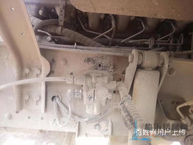 17年二手三一搅拌车 大12方 336马力 后八轮