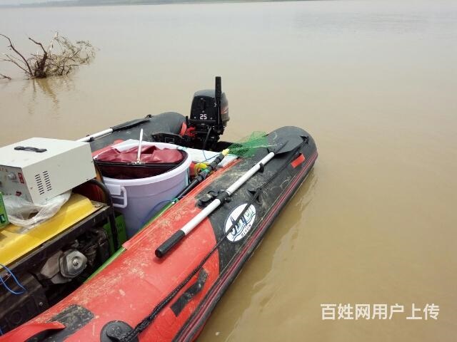 冲锋舟推进器船外机