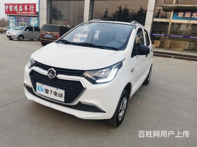 雷丁电动轿车