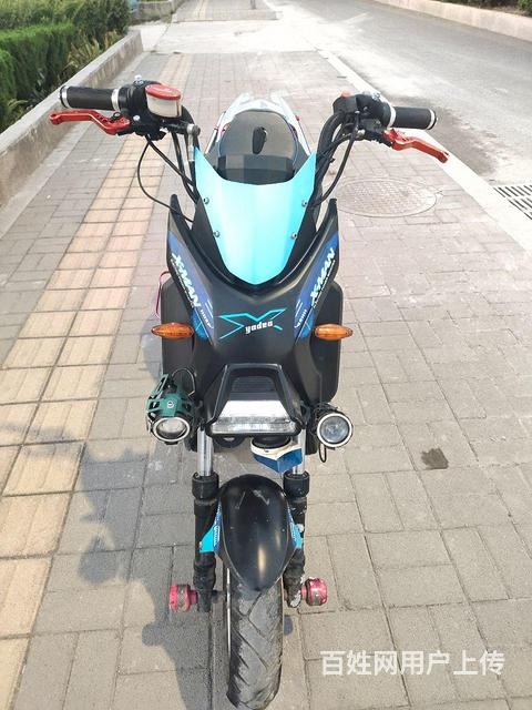 雅迪战警电动车（9.5成新