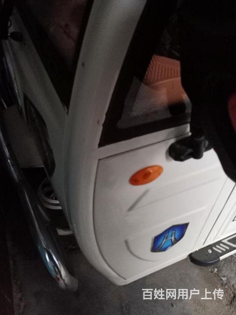 急！急！出售海宝电动三轮车