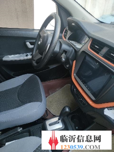 雷丁四轮油电混合电动汽车