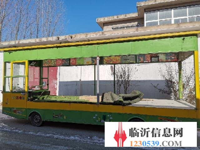 卖二手电动四轮餐车水果车