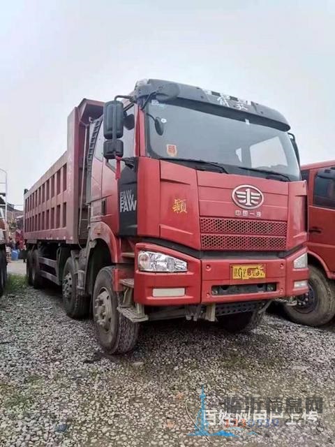 国五 解放J6 后八轮自卸车 390马力带全保