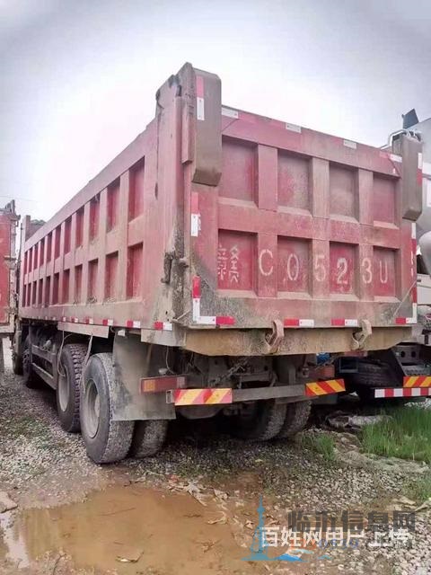 国五 解放J6 后八轮自卸车 390马力带全保