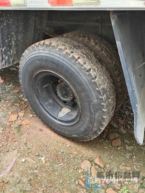 东风天龙6.8冷藏车