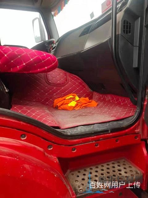 出售二手解放牵引车，锡柴发动机，350马力，国五，