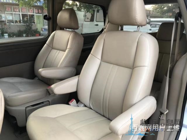 别克 别克GL8 2013款 GL8 商务车(陆尊) 2.4