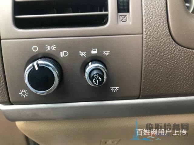 别克 别克GL8 2013款 GL8 商务车(陆尊) 2.4