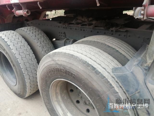 国五520马力东风天龙旗舰牵引车