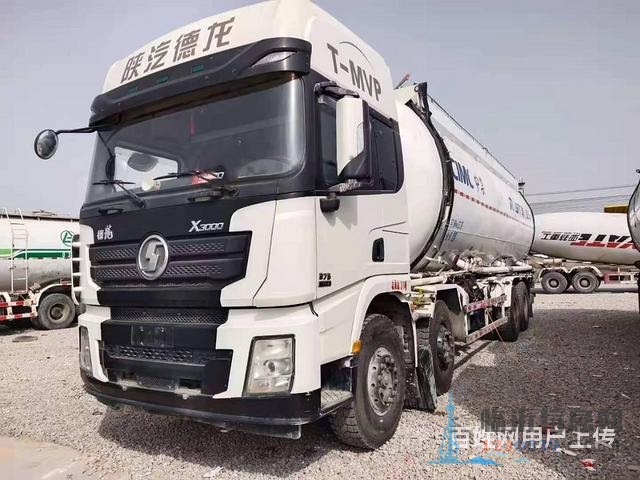 精品二手德龙散装水泥罐车 375马力，国五48方罐