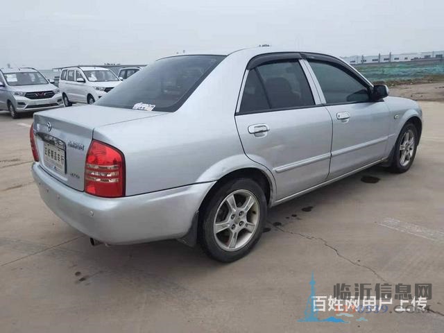 2008年海马轿车