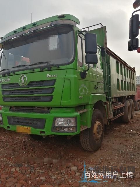 德龙F3000后八轮自缷车