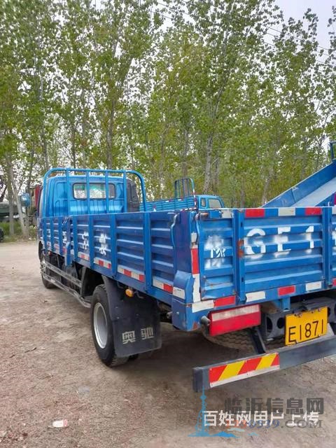 20年二手奥驰平板小货车 5.3米大黄牌170马力