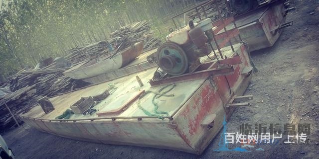鱼船两艘废铁价