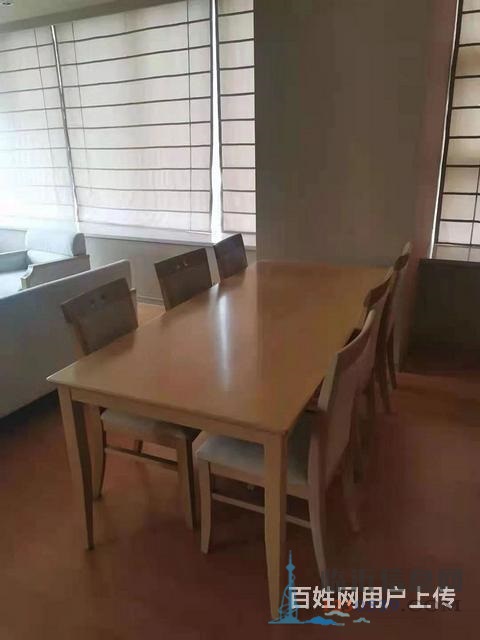豪华宾馆二手床铺床垫床上用品电器洁具等低价处理