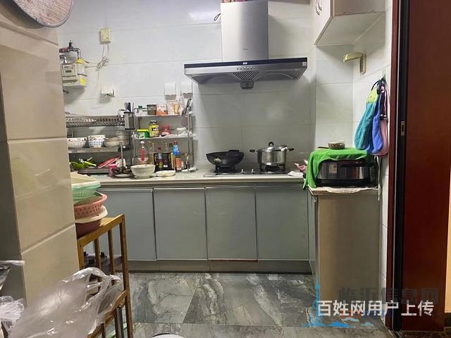 35中 汀香郡 电梯洋房 环境幽静 复式 户型好 420万