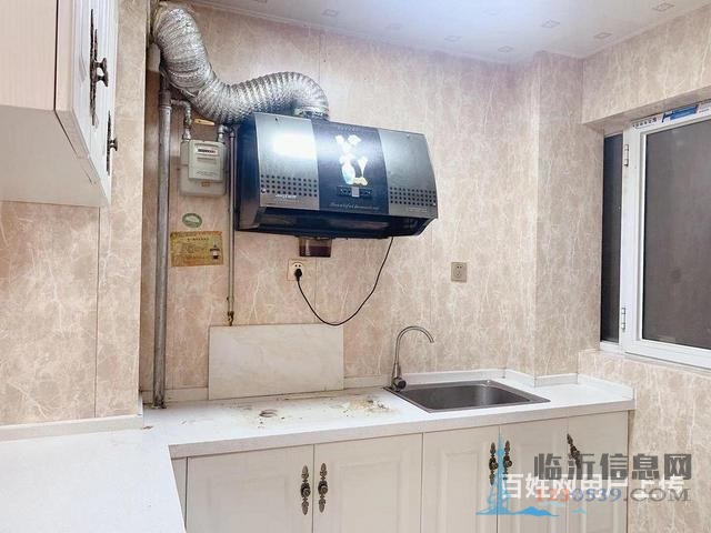 精装修三室 翡翠传奇 多套房源出售 两室三室