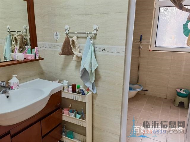 警察花园 证过二217平556万 朴园小学三十五中
