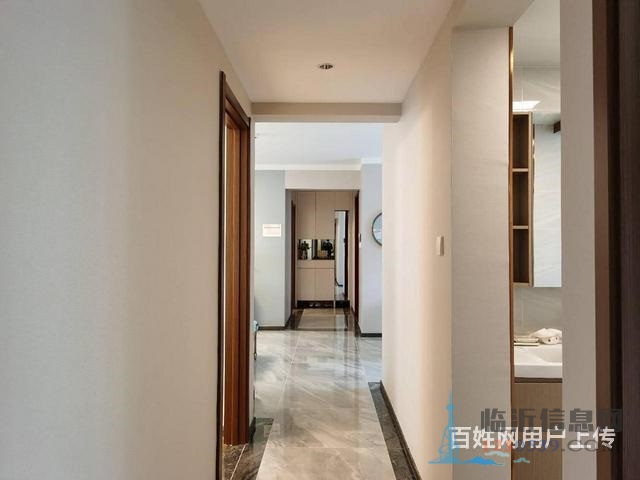 碧桂园联手城投又一佳作翡翠外滩河景房奢享精装四室两厅两卫