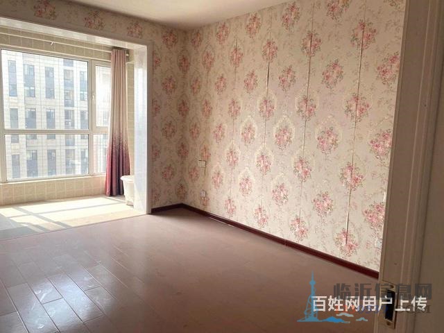 天泰华府  91平两室证过二朴园三