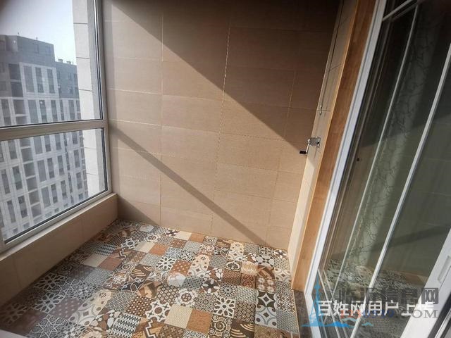 北城新区137.15平南北天泰华府精装修难找房子