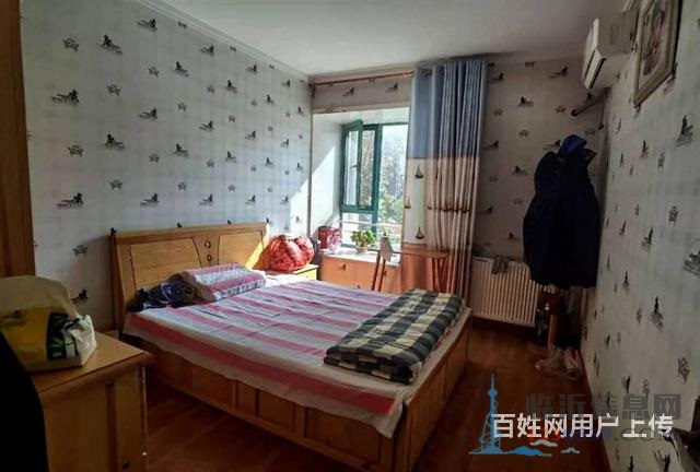 香榭丽都 精装四室  双阳台  证满五年