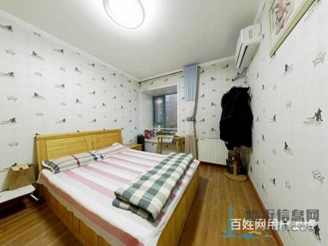 香榭丽都 精装四室  双阳台  证满五年