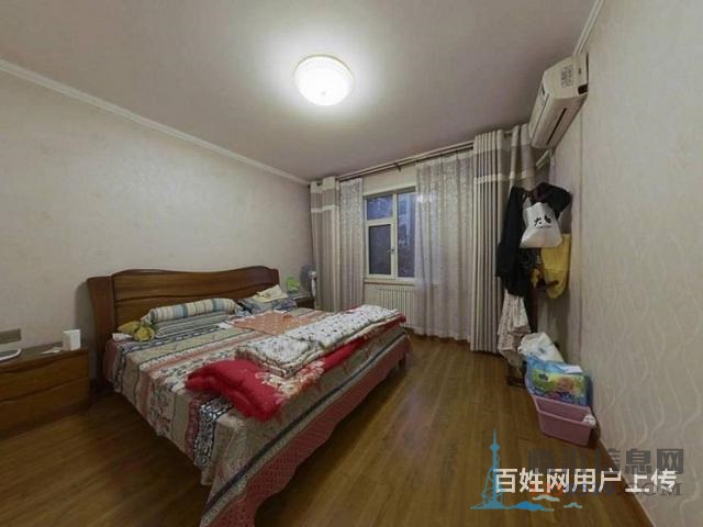 香榭丽都 精装四室  双阳台  证满五年