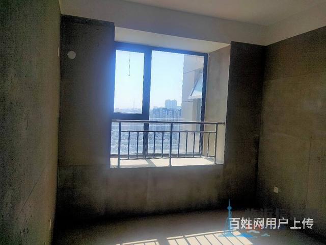 汀香郡 观河大平层  中间楼层 毛坯  好户型 35中