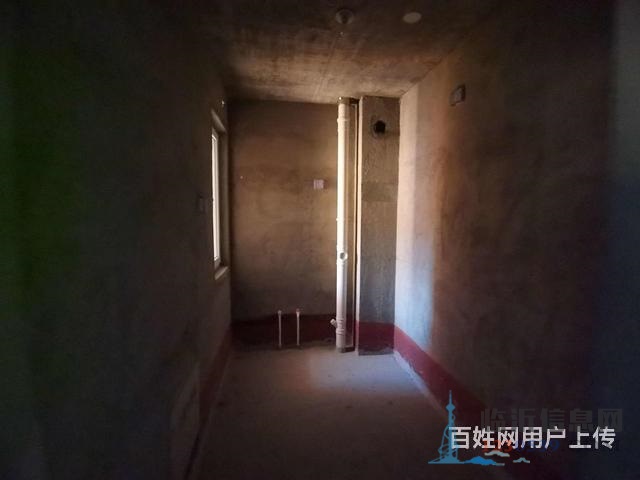 海润尚东国际 毛坯两室 带储藏室 全天采光 前面没