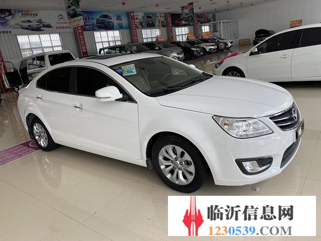 海马M8 2015款 1.8T 手自一体 豪华型