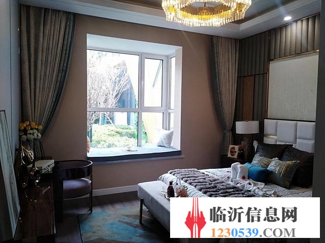 首付五万 现房 掌舵龙湖 观澜府团购更省钱，出门上学，观湖景