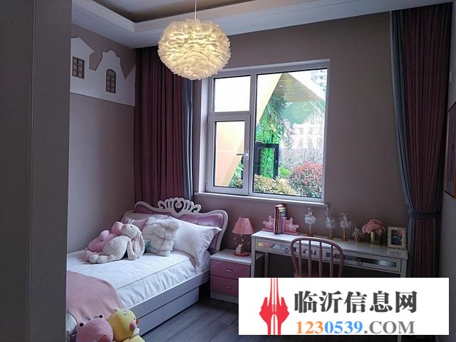 首付五万 现房 掌舵龙湖 观澜府团购更省钱，出门上学，观湖景