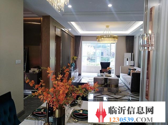 首付五万 现房 掌舵龙湖 观澜府团购更省钱，出门上学，观湖景