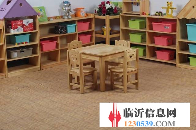 山东幼儿园实木家具厂厂家幼儿园桌椅