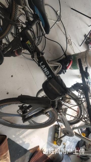 名牌路虎山地车