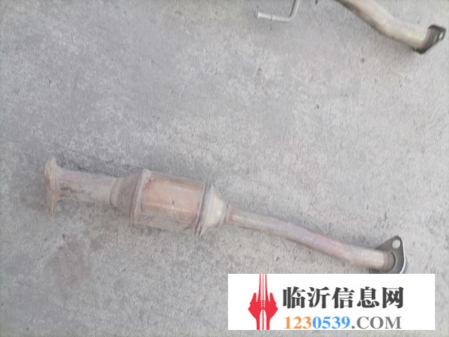 2010福田加长大面包，9座蓝牌，方向助力中央空调